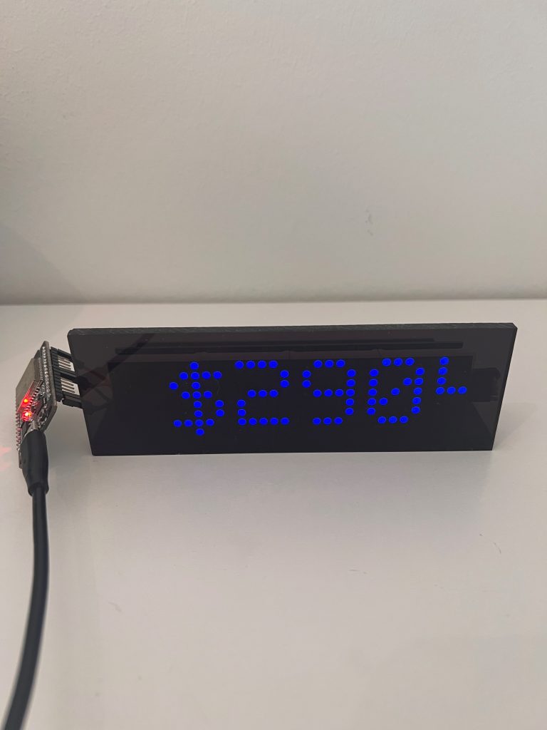 ESP32 BTC/USD dot display